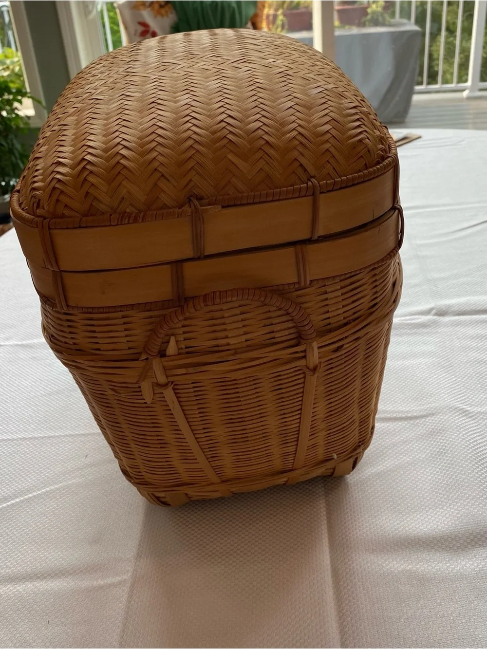 N/A handwoven rattan